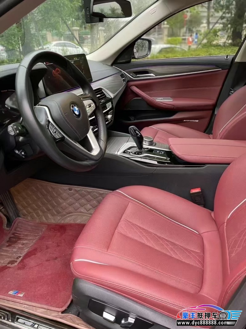 23年宝马5系轿车抵押车出售