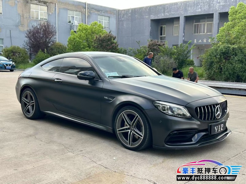 21年奔驰C级AMG轿车抵押车出售
