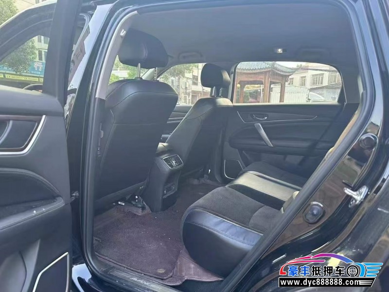 19年本田冠道轿车抵押车出售