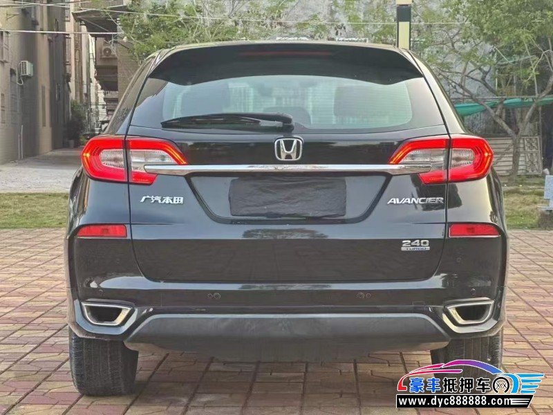 19年本田冠道轿车抵押车出售