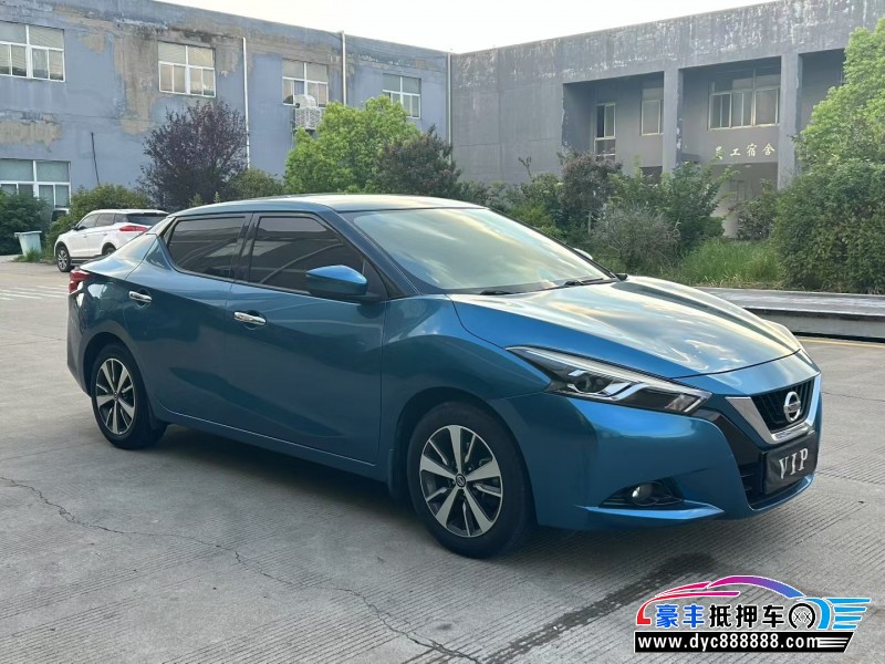 19年日产蓝鸟轿车抵押车出售