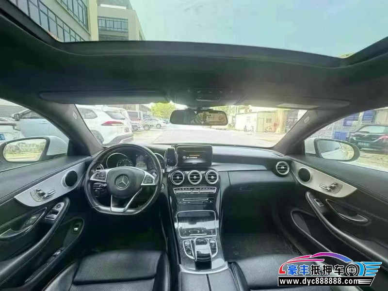 17年奔驰C轿车抵押车出售