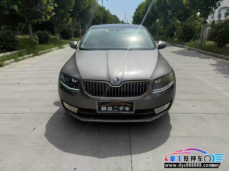 15年斯柯达明锐轿车抵押车出售