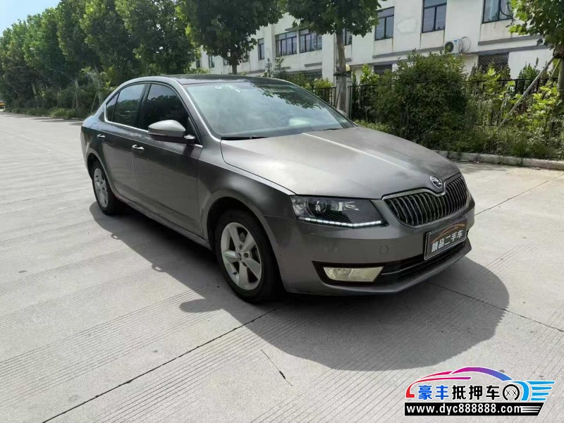 15年斯柯达明锐轿车抵押车出售