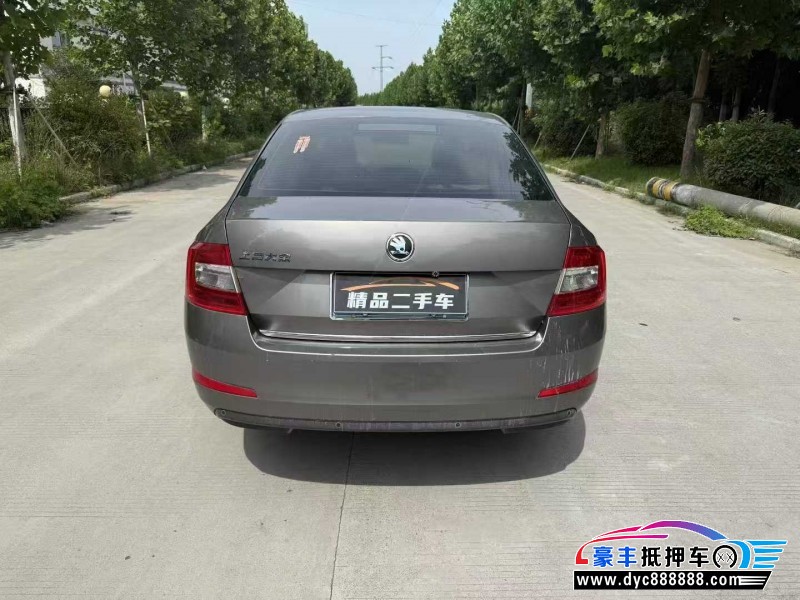 15年斯柯达明锐轿车抵押车出售