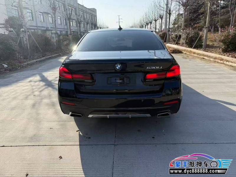 21年宝马5系轿车抵押车出售