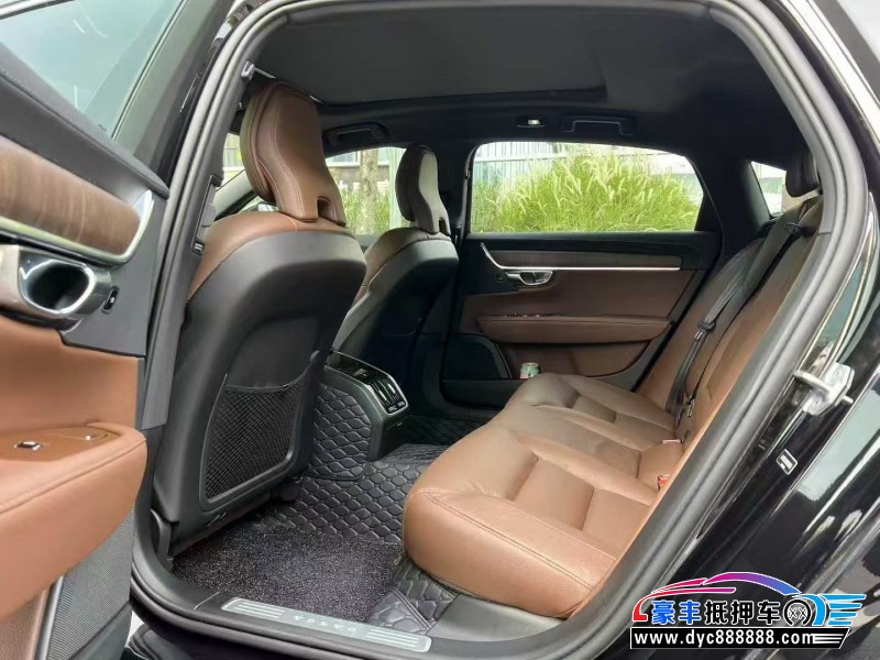 22年沃尔沃S90轿车抵押车出售