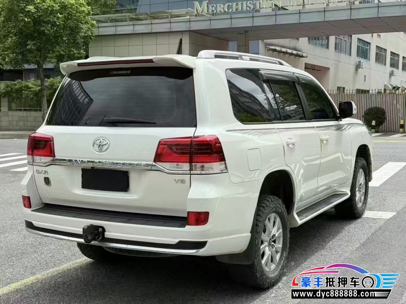 20年丰田兰德酷路泽（陆巡）轿车抵押车出售