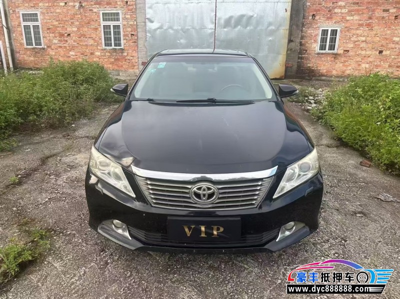 12年丰田凯美瑞轿车抵押车出售