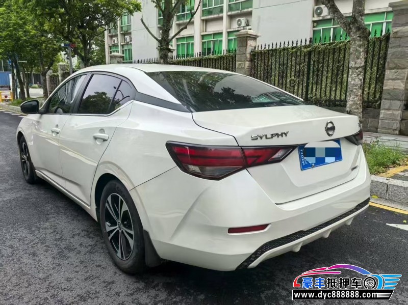 19年日产轩逸轿车抵押车出售