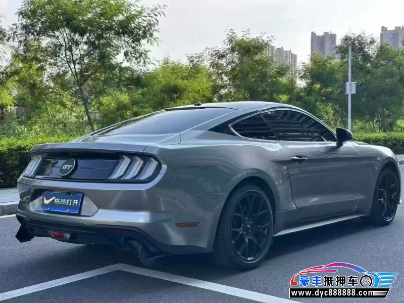 19年福特野马轿车抵押车出售