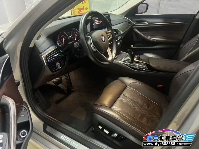 18年宝马5系轿车抵押车出售