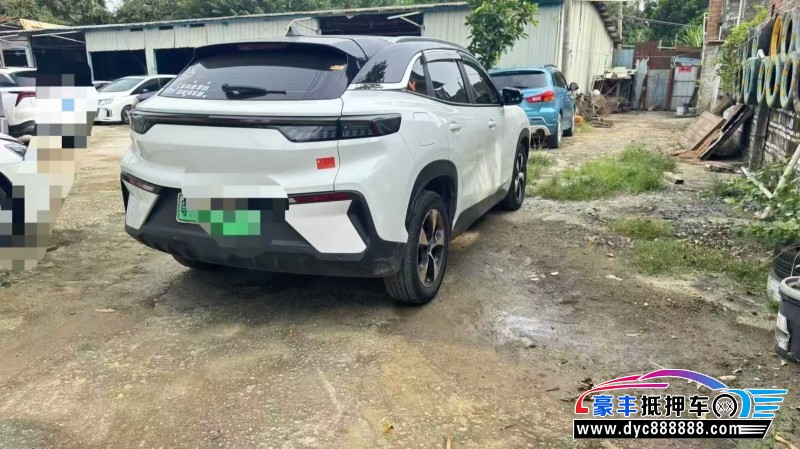 24年奇瑞舒享家轿车抵押车出售