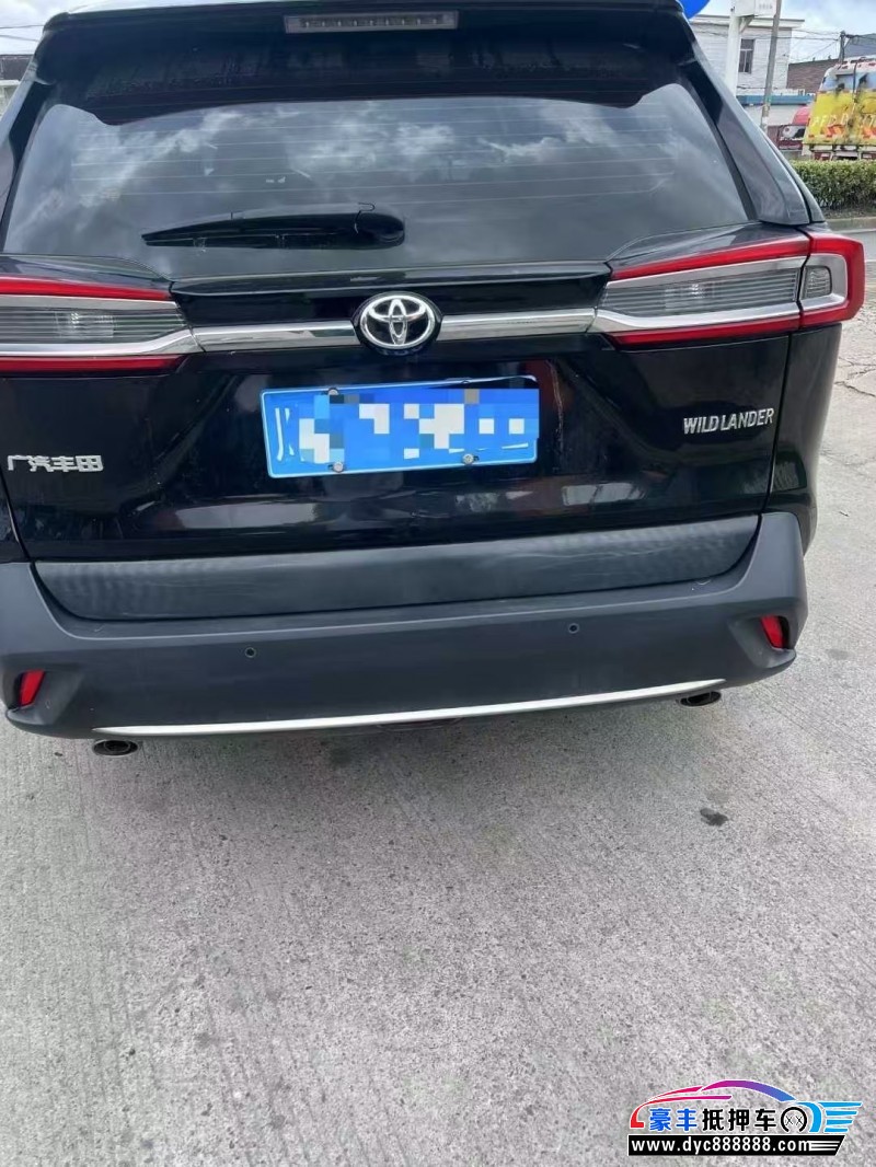 22年丰田威兰达轿车抵押车出售