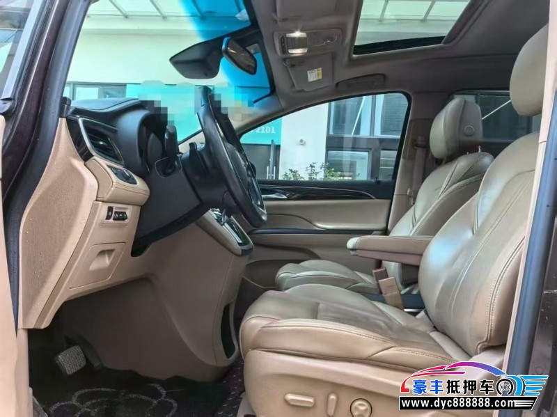 18年别克GL8轿车抵押车出售