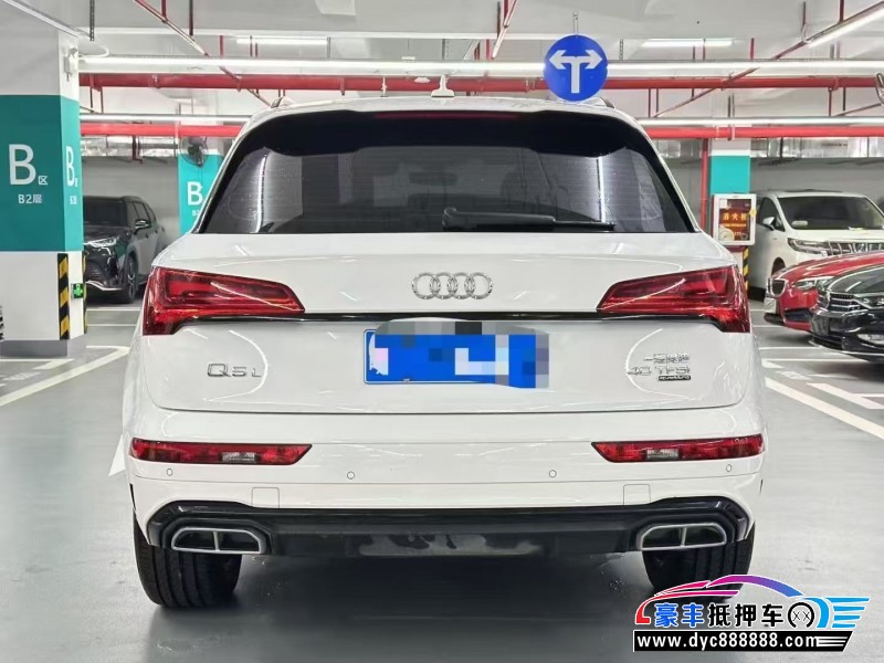 23年奥迪Q5轿车抵押车出售