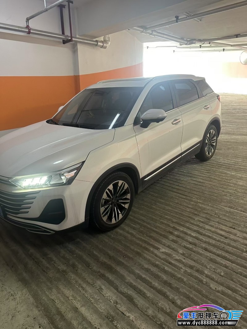 24年奔腾T77轿车抵押车出售