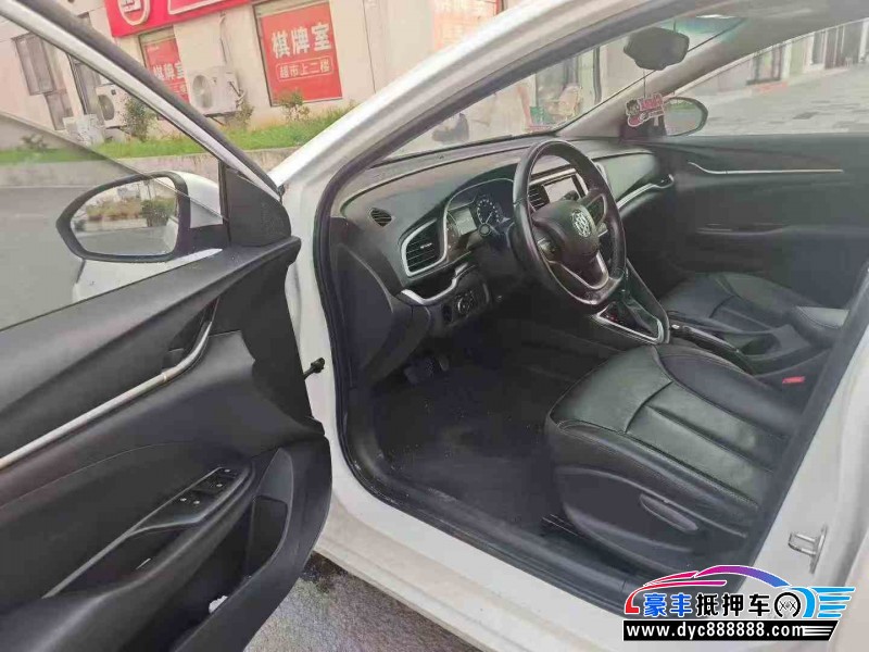 19年别克英朗轿车抵押车出售