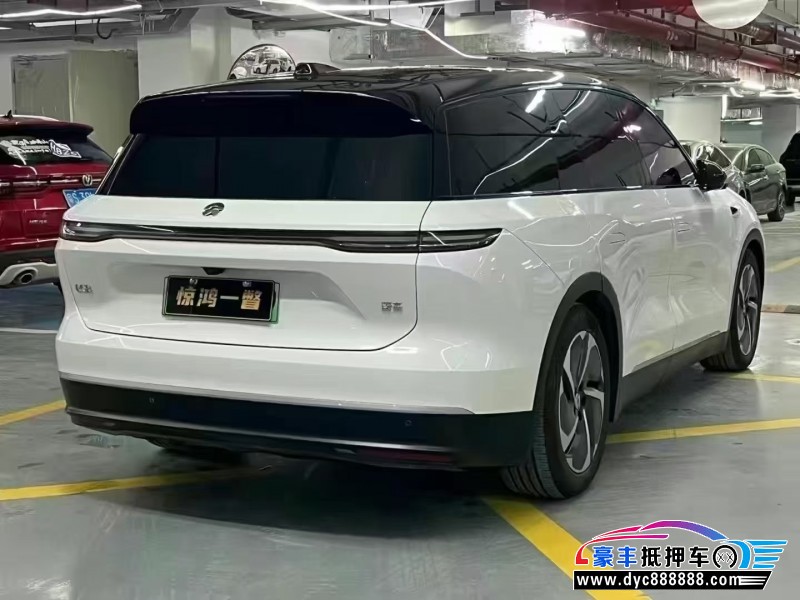 24年蔚来ES8轿车抵押车出售