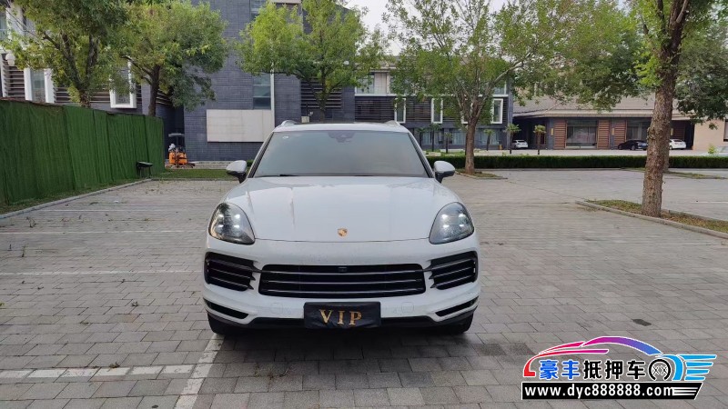 18年保时捷卡宴SUV抵押车出售