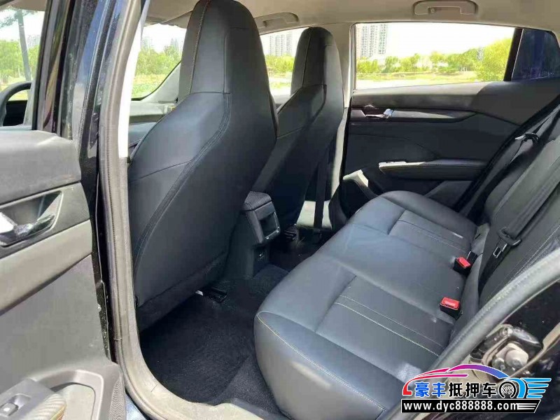 24年东风风神奕炫轿车抵押车出售