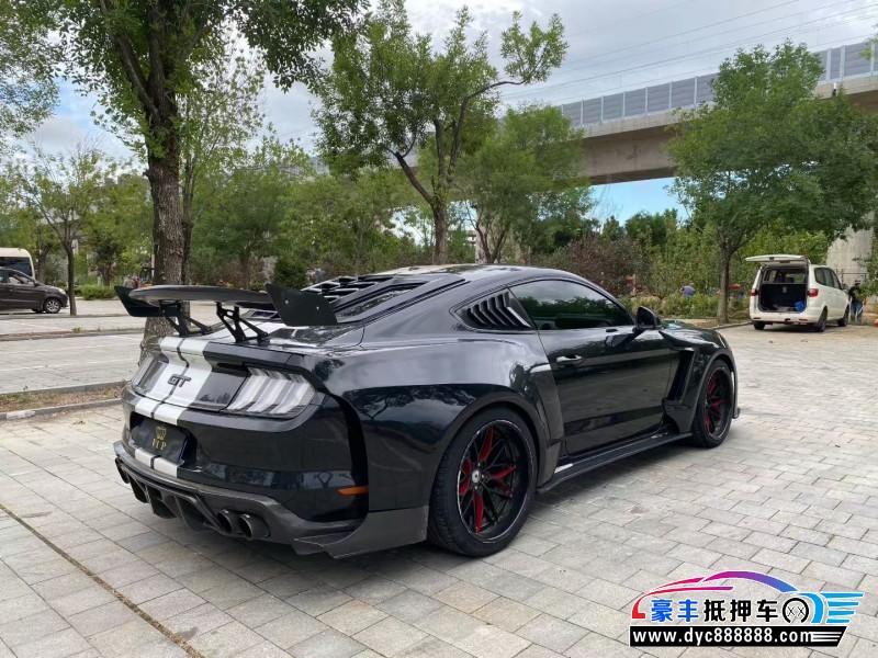 19年福特野马轿车抵押车出售