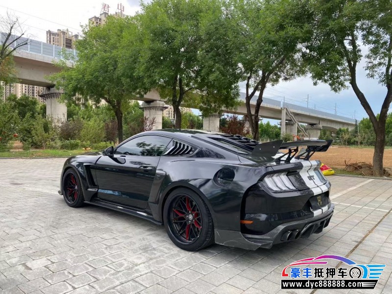 19年福特野马轿车抵押车出售