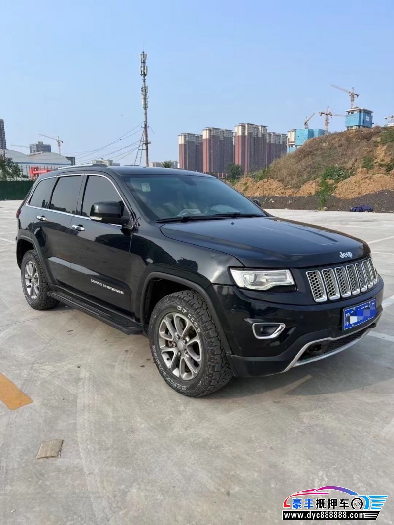 14年Jeep大切诺基轿车抵押车出售