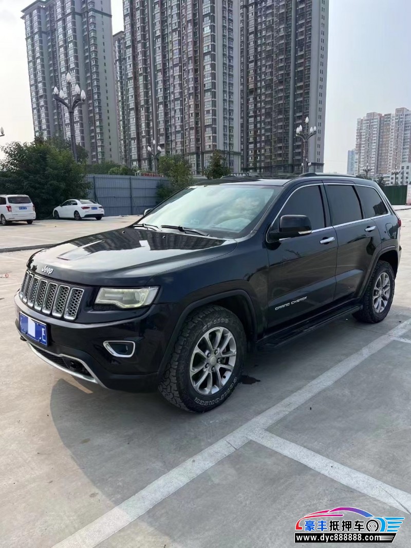 14年Jeep大切诺基轿车抵押车出售