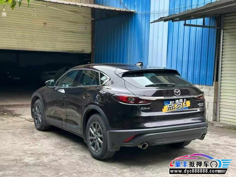 21年马自达CX-4轿车抵押车出售