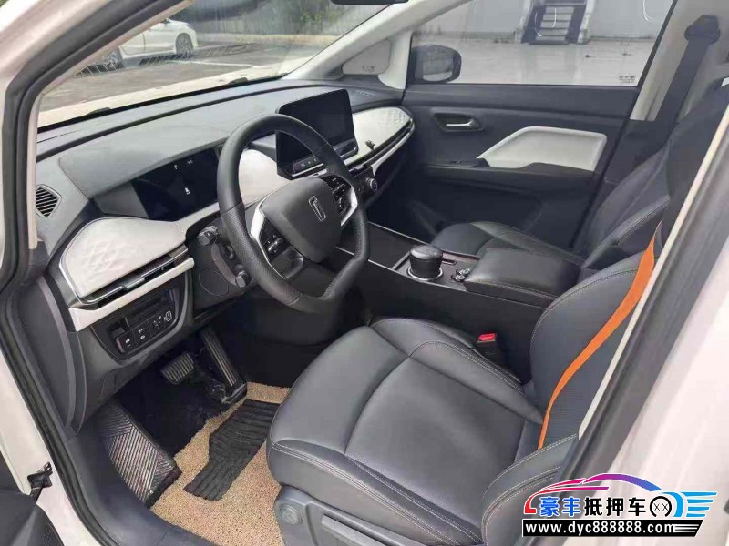 24年奔腾奔腾NAT轿车抵押车出售