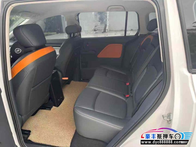 24年奔腾奔腾NAT轿车抵押车出售