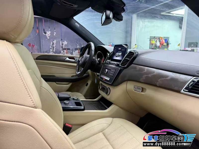 18年奔驰GLE轿车抵押车出售