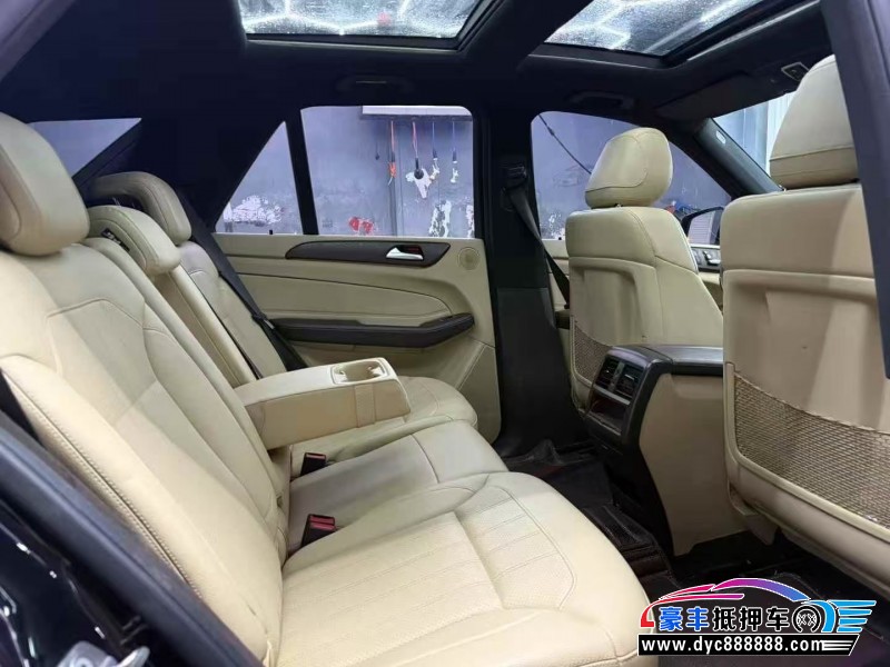 18年奔驰GLE轿车抵押车出售