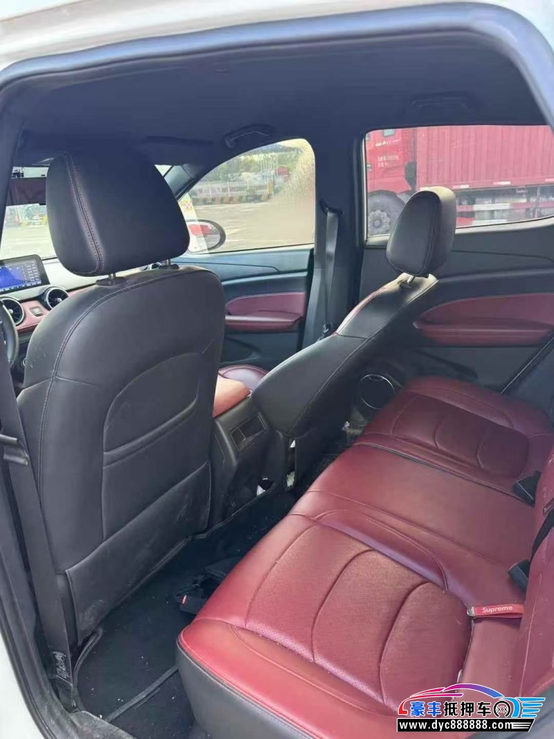 21年东风风光500轿车抵押车出售