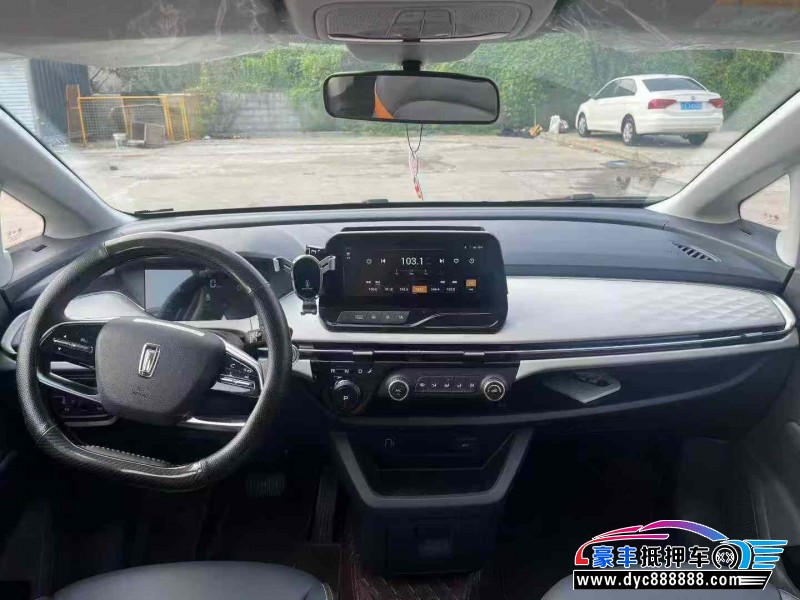 24年奔腾奔腾NAT轿车抵押车出售