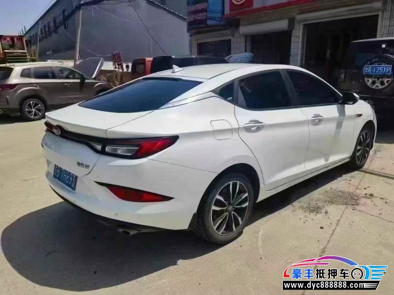 20年江淮嘉悦轿车抵押车出售