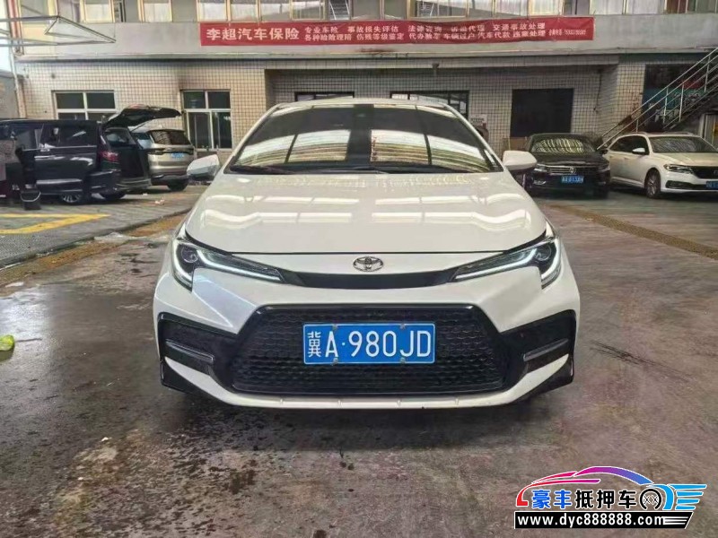 21年丰田雷凌轿车抵押车出售