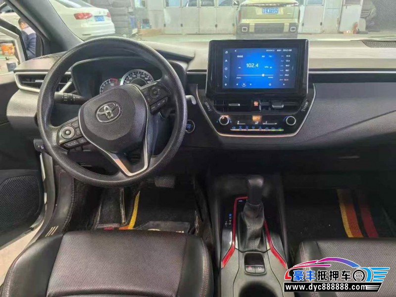 21年丰田雷凌轿车抵押车出售