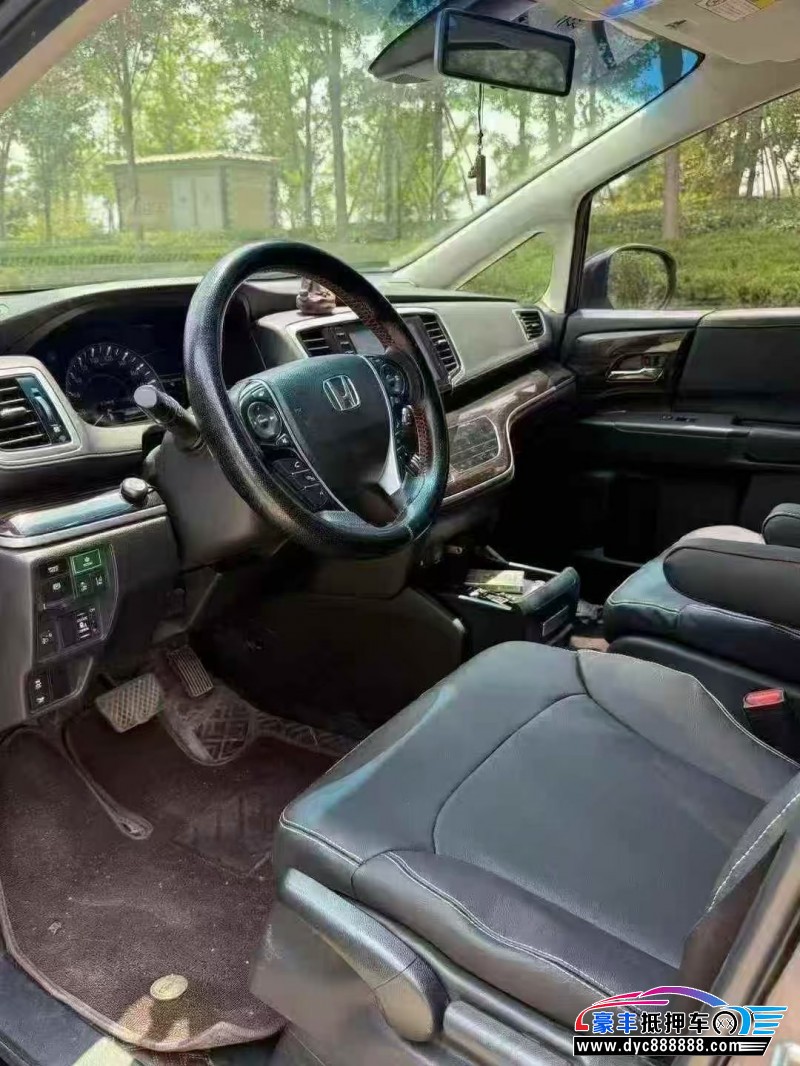 19年本田奥德赛轿车抵押车出售