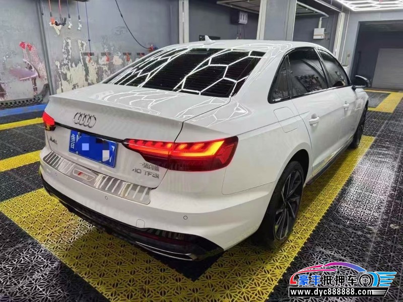 23年奥迪A4L轿车抵押车出售