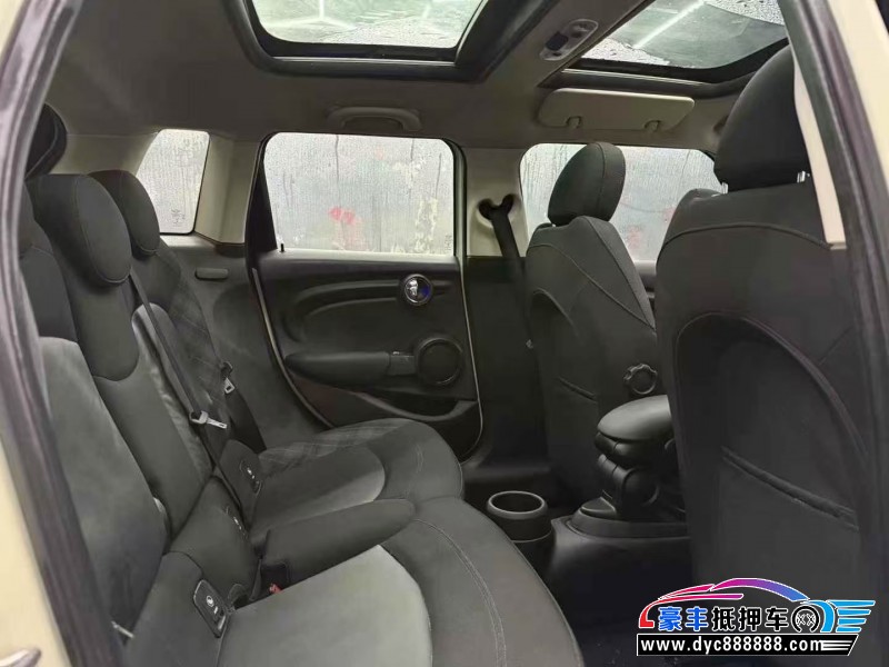 16年宝马MINI轿车抵押车出售