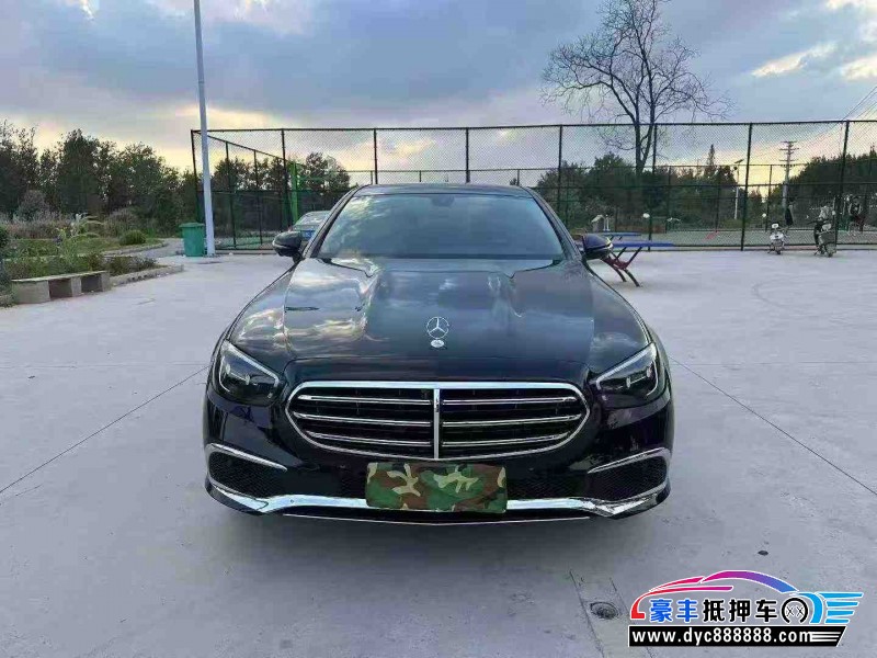 22年奔驰E轿车抵押车出售