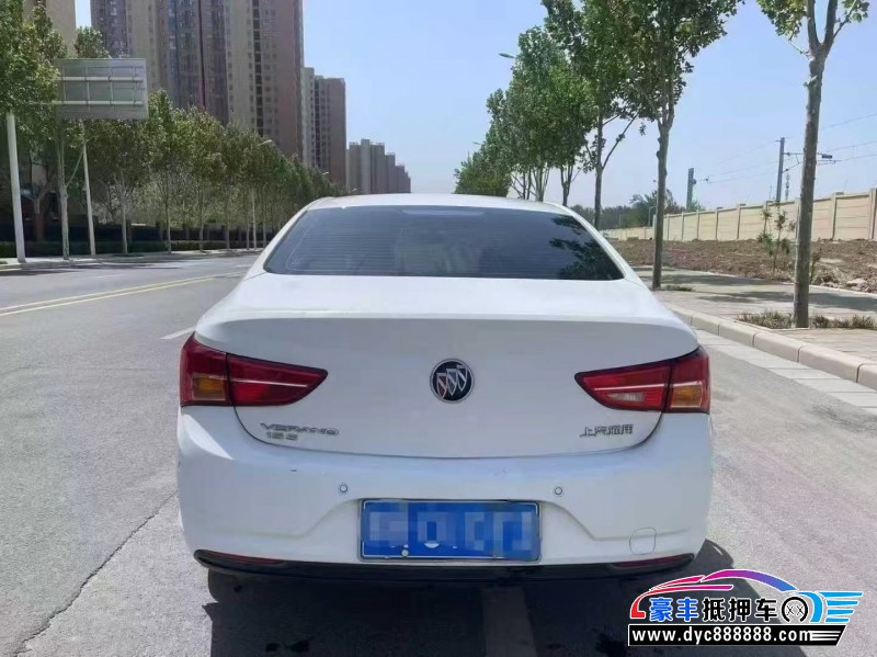 18年别克威朗轿车抵押车出售