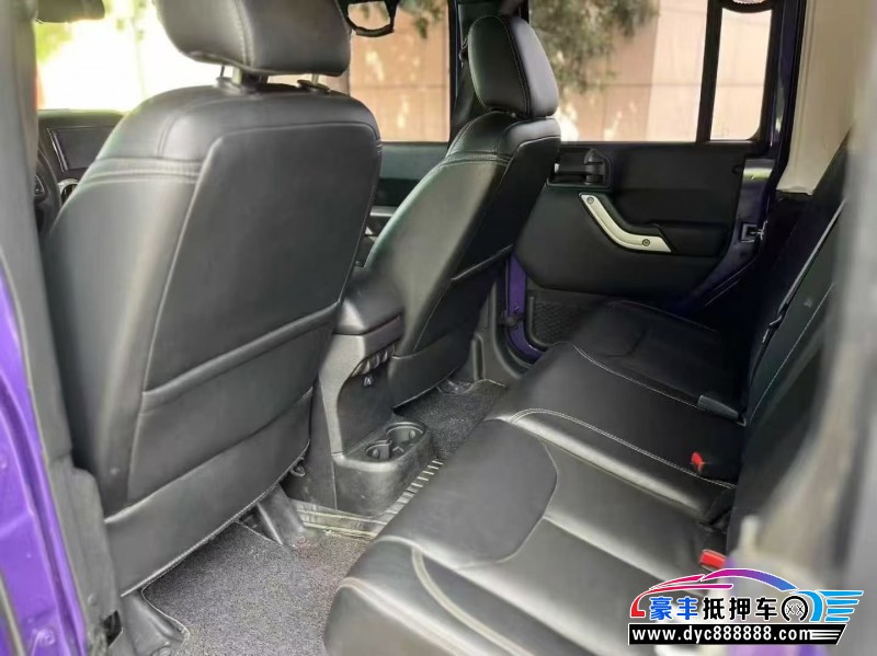 17年Jeep牧马人轿车抵押车出售