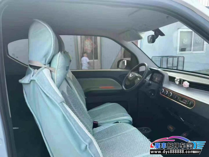 23年五菱汽车迷你轿车抵押车出售