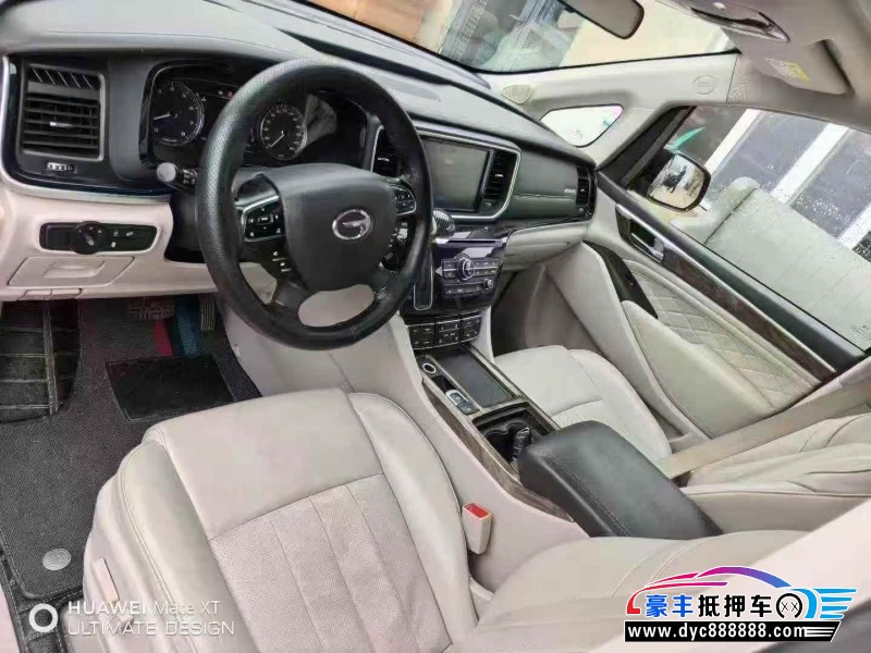 18年传祺M8轿车抵押车出售