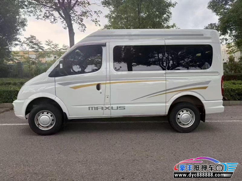 23年上汽大通V80轿车抵押车出售