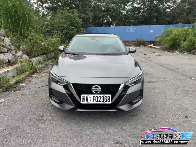 22年日产轩逸轿车抵押车出售