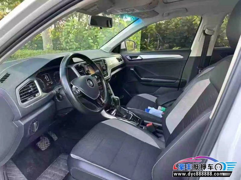 20年大众探歌轿车抵押车出售